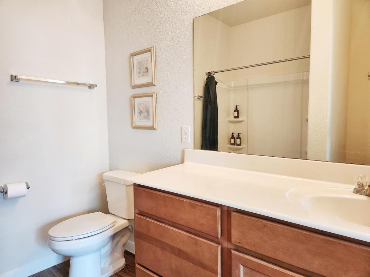4 Bedroom Home Near Downtown Med Center Nrg Stadium Pearland Skyview Long By Ion Rentals Хюстън Екстериор снимка